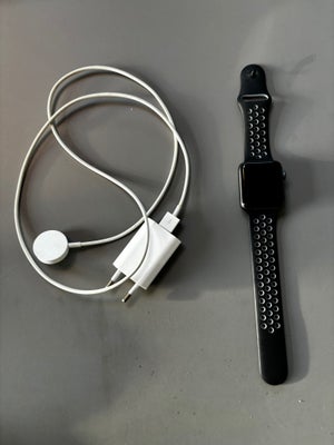 Smartwatch, Apple, Apple Watch Series 2 GPS Nike+ edition. Virker perfekt. Fremstår pænt og velholdt