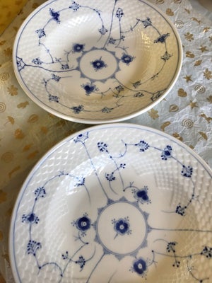 Porcelæn, Dyb tallerken, Bing & Grøndal, Musselmalet dyb tallerken 25 cm aldrig brugt. Købt i butik 