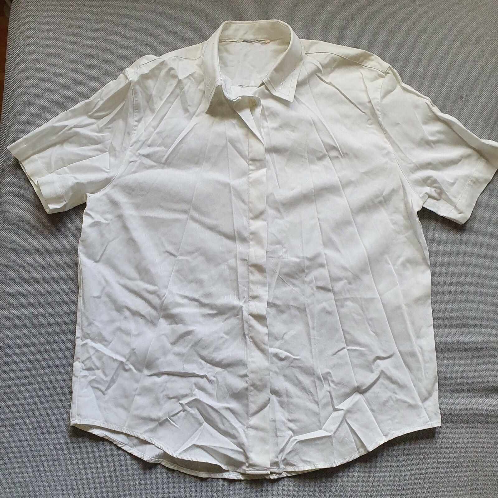 Skjorte, Kortærmet skjorte med broderet krave, Ukendt