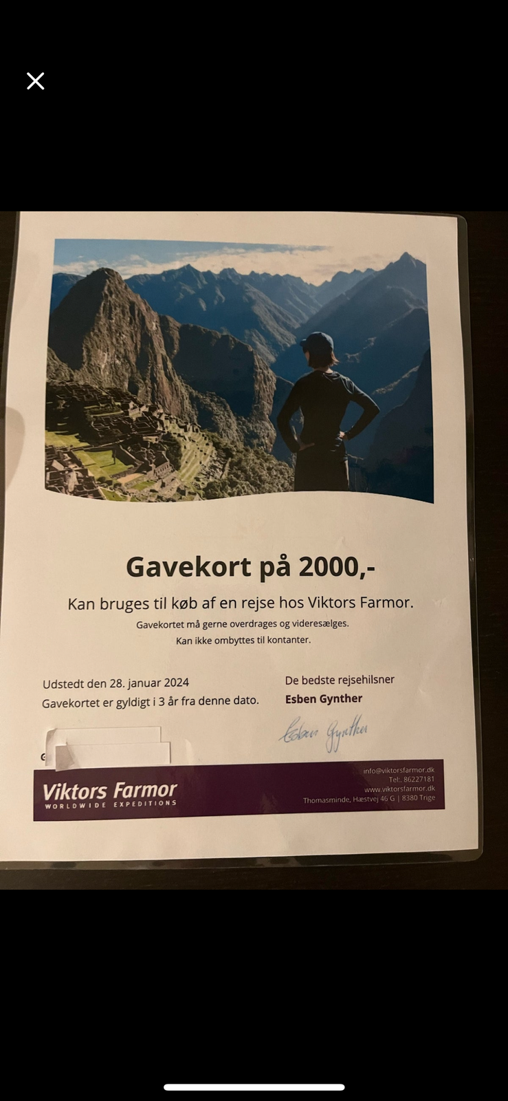 Viktors Farmor rejser Gavekort på 2000 kr

Vund...
