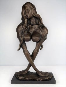 Vredet kvindekrop skulptur