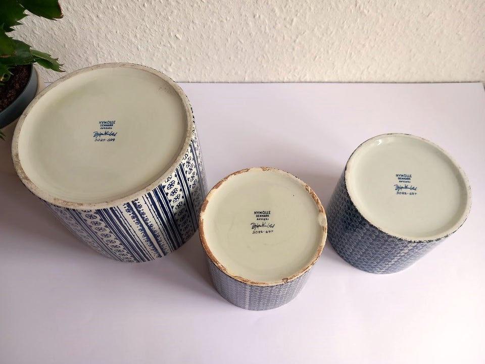 Keramik, 4 Urtepotter, Jul