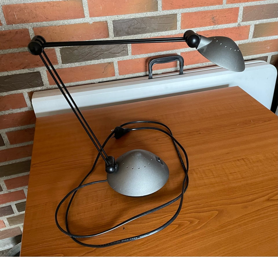 Skrivebordslampe