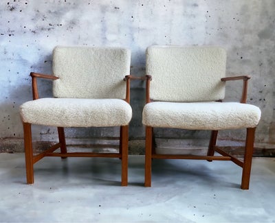 Anden arkitekt, stol, Dansk design armstole i teaktræ, fremstillet til Skatteministeriet i 1967. 
Ny