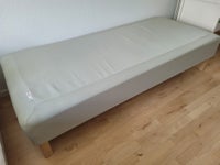Enkeltseng, IKEA, b: 90 l: 200 h: 45