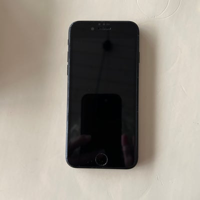 iPhone 7, 128 GB, sort, Perfekt, Iphone 7, 128 Gb, sort i fin stand sælges, der er nyt panserglas og