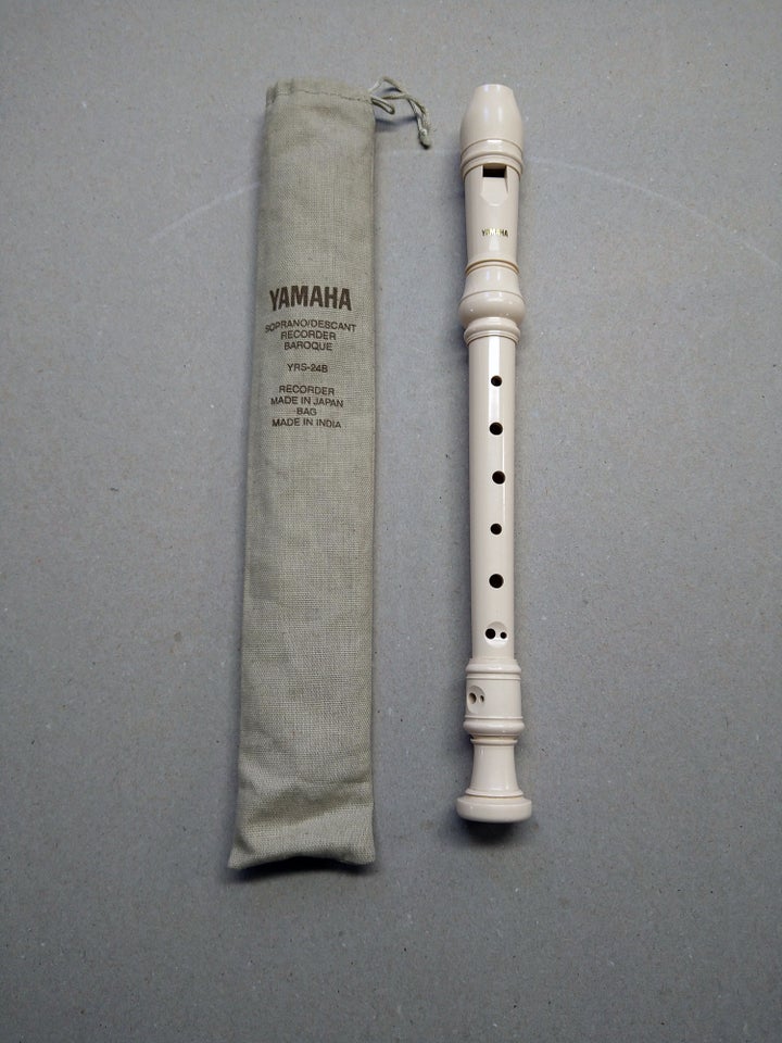 Blokfløjte, Yamaha YRS-24B