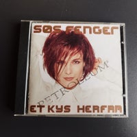 Søs Fenger: Et Kys Herfra, pop
