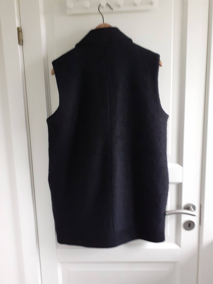 Vest, Selected femme, str. 42