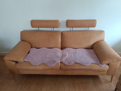 Sofa, Lædersofa købt hos ILVA 4 år siden til 23000 kr, sælges nu til en billig pris 8000 kr