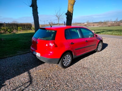 VW Golf V, 1,6 Comfortline, Benzin, 2005, km 172000, rød, aircondition, ABS, airbag, alarm, 5-dørs, 