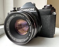 Chinon, CHINON OM-3 SLR kamera i sort med 1:1.7 f = 55mm, God