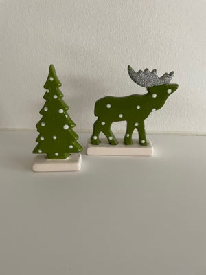 Julefigurer, Julepynt. Juletræ & rensdyr figurer sælges.