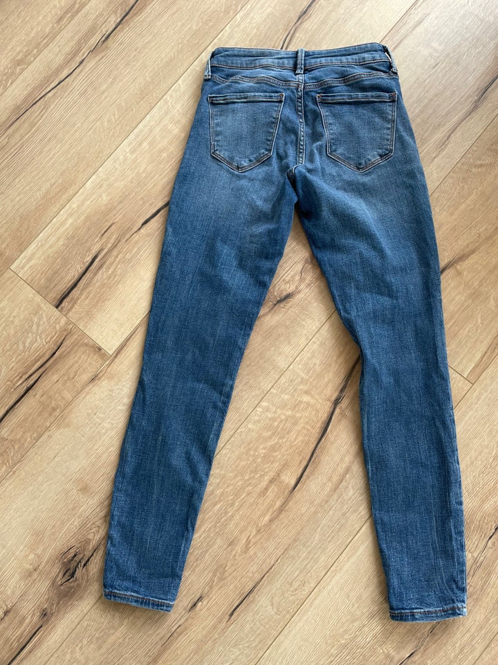 Jeans, Rockstar, str. 25