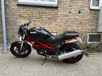 Ducati, Monster, 695 ccm