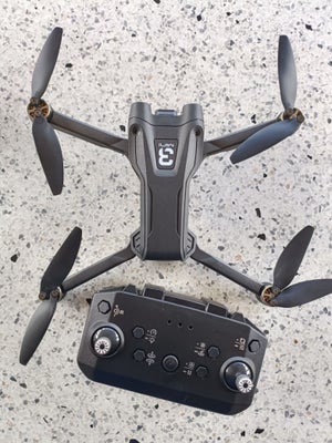 Kamera drone, Z908 pro max, Ultra let kamera drone med tre batterier. 

Kun 169g. med monteret batte