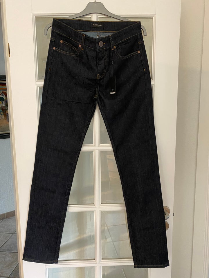 Jeans, Bruuns bazar , str. 30