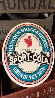 Skilte, Sport-cola, Hancook sport cola blik skilt
Måler 39*32 cm
Ka sendes pp
