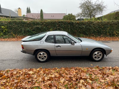 Porsche 924, 2,5 S, Benzin, 1986, km 98461, 3-dørs, 15" alufælge, 924S

2,5 L - 150 HK

5 gear

Sids