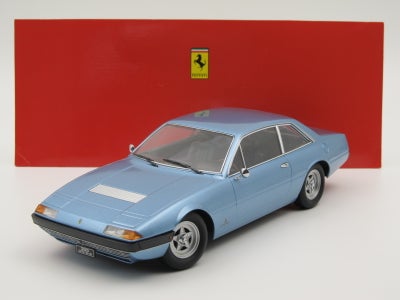 Modelbil, 1972 Ferrari 365 GT4/2+2, skala 1:18, 1972 Ferrari 365 GT4/2+2 - 1:18

Limited Edition - 1