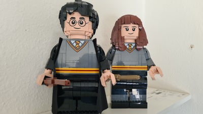Lego Harry Potter, Harry Potter og Hermione XL minifigures

Model 76393

Komplet med samlevejledning