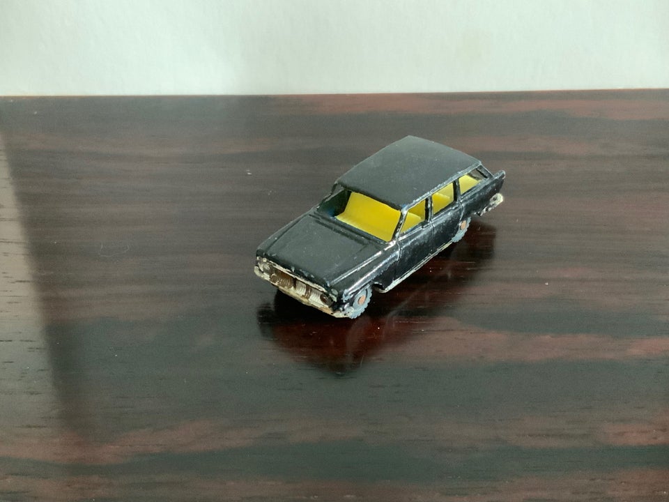 Modelbil, Husky Ford Zephyr Estate 6, skala 1:64