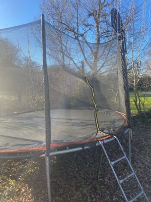 Trampolin, ø480cm. Fin stand. Incl. stige og basketball net. 