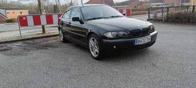 BMW 318i, 2,0, Benzin, 2004, km 290000, blåmetal, nysynet, klimaanlæg, aircondition, ABS, airbag, al