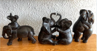 Samlefigurer, RETRO FIGURER, 3 STK SKØNNE ELEFANTER
EN LILLE ELEFANT PÅ RYGGEN HØJDE 15 CM
KÆRLIGHED