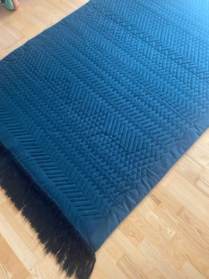 Løse tæpper, Normann Copenhagen gulvtæppe. 
Mål: 195x140 uden frynser. 

50% uld og 50% polyester. 
