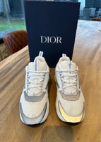Sneakers, Christian Dior, str. 44