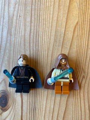 Lego Star Wars, Sw0121 og sw0137, Light up Anakin og Light up Obi-wan Kenobi. I fin stand, begge lys