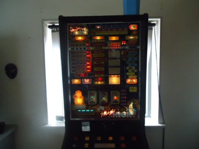spilleautomat, Magic night, spilleautomat, God

Compu Game mørkt kabinet alt virker som det skal kør