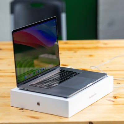 MacBook Pro, Macbook Pro 16" 2019, 2.3 GHz, 16 GB ram, 1000 GB harddisk, God, BEMÆRK: Den hurtigste 