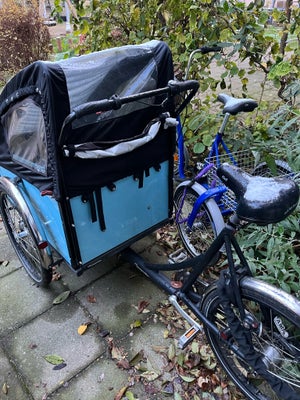 Ladcykel, Christiania Bikes, 7 gear, 26 tommer, Købt 2019. Velholdt. Bænk med pude og to børneseler.