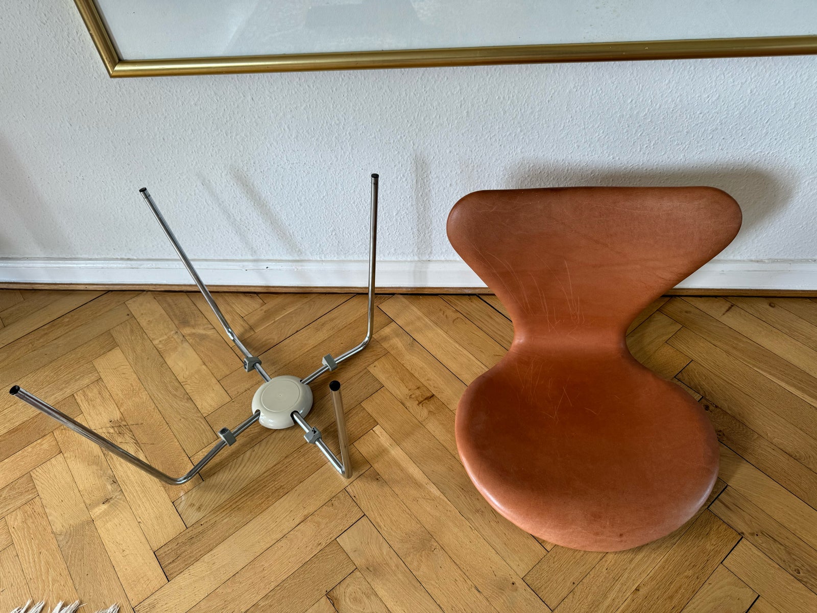 Spisebordsstol, Anilinlæder, Arne Jacobsen syverstol AJ