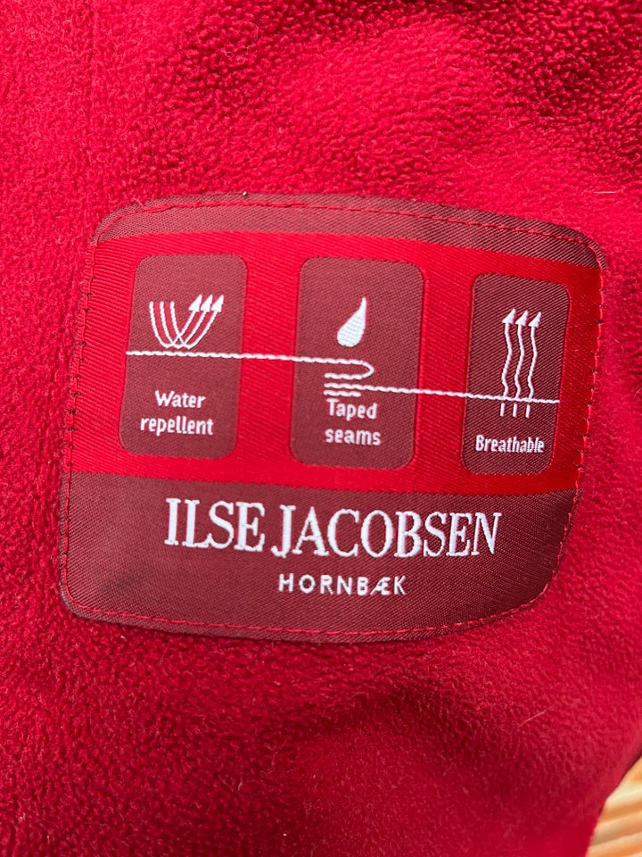 Jakke, str. 46, Ilse Jacobsen