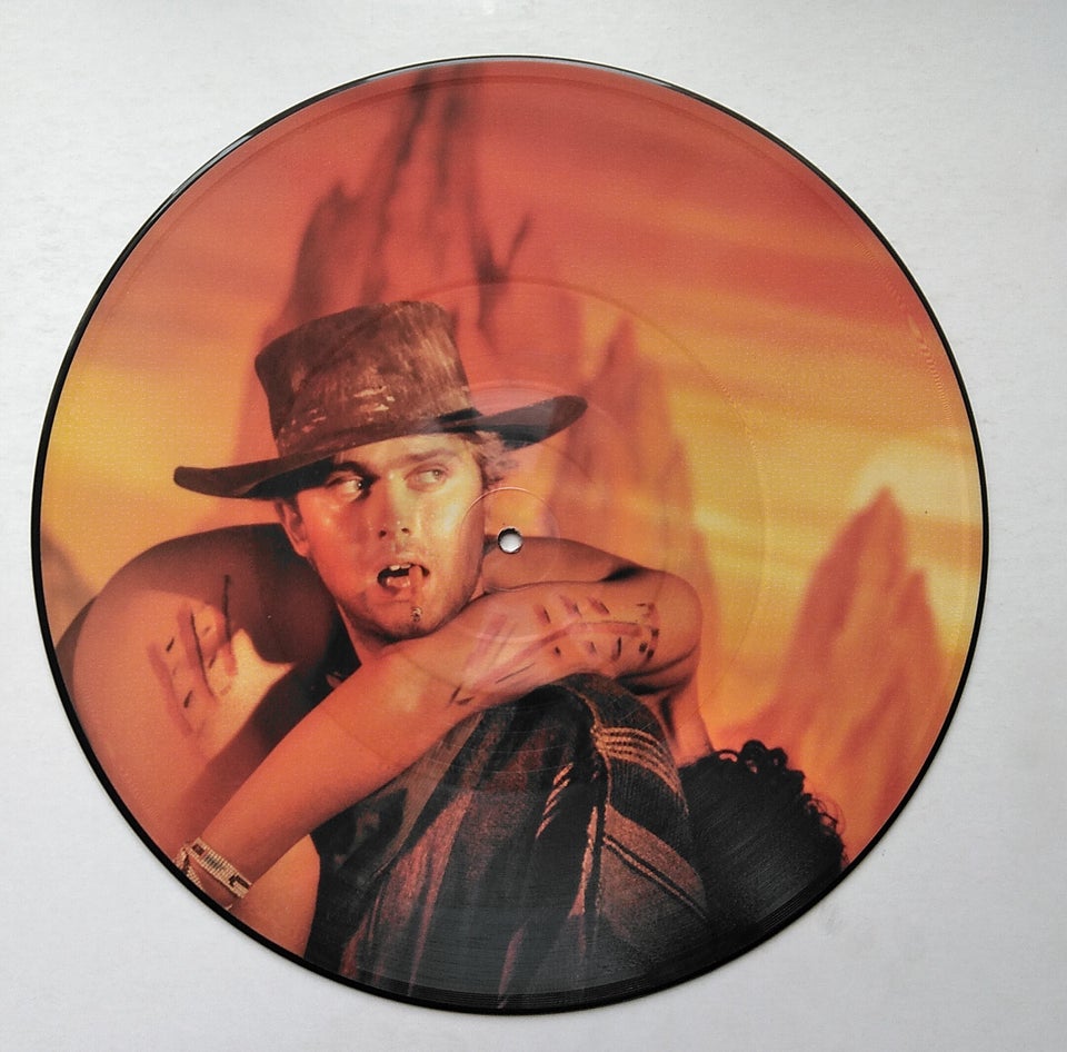 Maxi-single 12", Boys don't Cry PICT DISC, I wanna be a cowboy