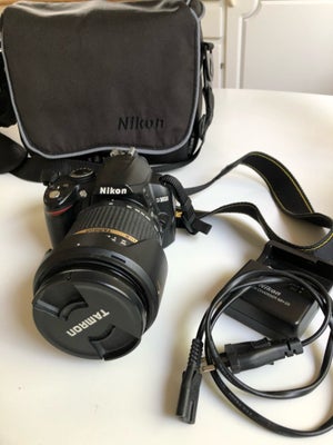 Nikon D 3000, spejlrefleks, Perfekt, Fint Nikon kamera sælges billigt med tilbehør. Virker fint. 