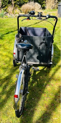 Ladcykel, Christiania bikes, 10 gear, 0 tommer, Til op til 4 børn
Fin stand
Netop serviceret idag ti