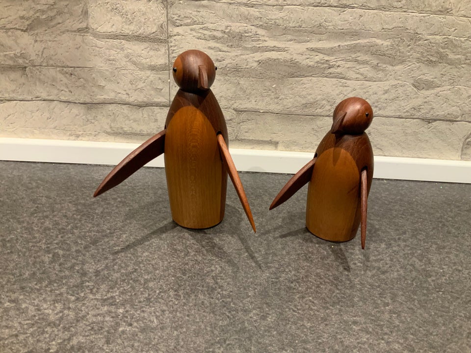 Træfigurer, Pingviner i teak