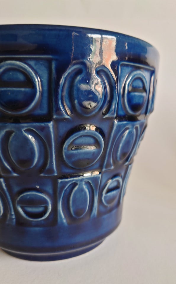 Keramik, Urtepotteskjuler, Tysk