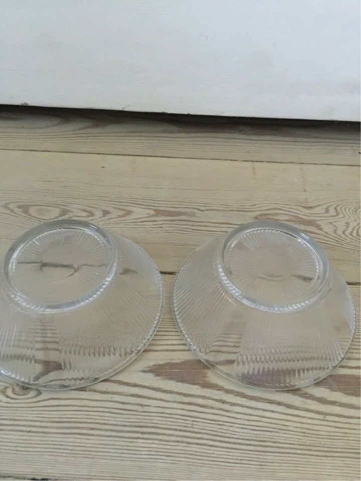 Glas, 2 glasskåle
