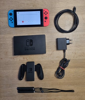 Nintendo Switch, HAC-001(-01), Perfekt, 1 måned gammel switch sælges da den desværre ikke er et hit 