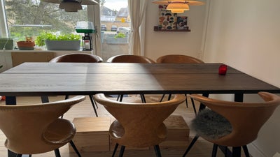Spisebord, Massiv træ/eg og stålben, ILVA, b: 100 l: 240, Lækkert massivt træbord fra ILVA delt i to
