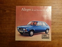 Austin Allegro modelbrochure fra 1976
2-4-8 sid...