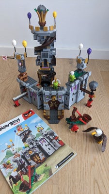 Lego andet, 75826, Angry Birds Grisekongens borg, I rigtig god stand fejler intet og med alle dele. 
