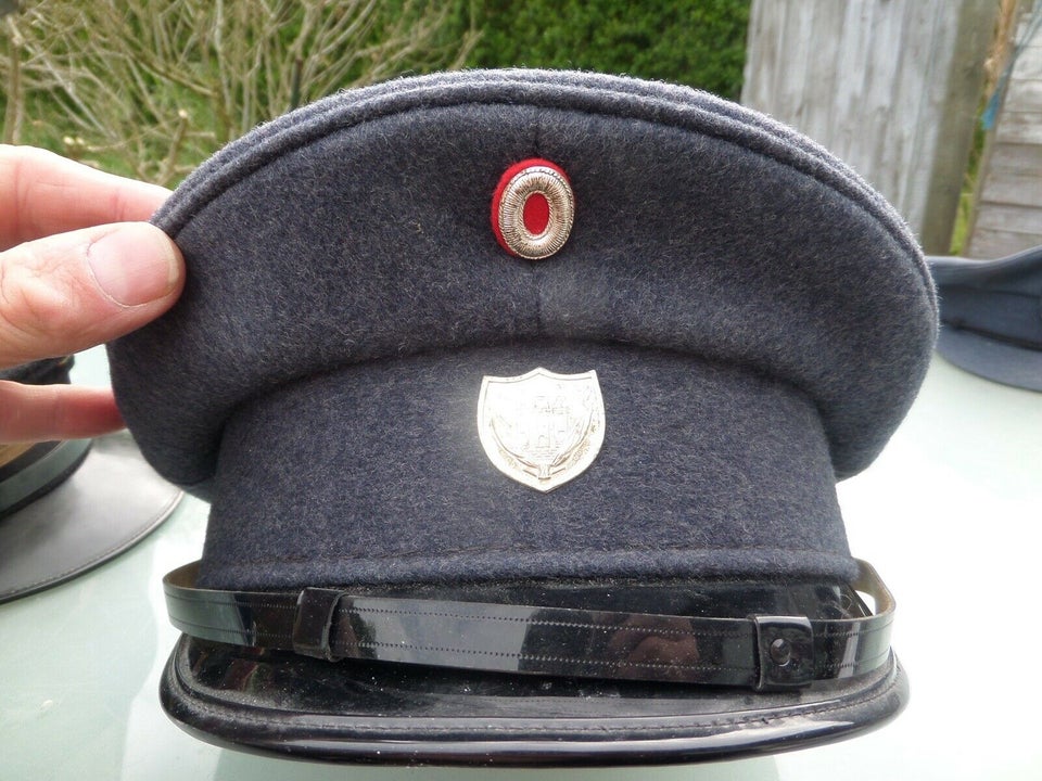 Uniform, UNIFORMS KASKETTER