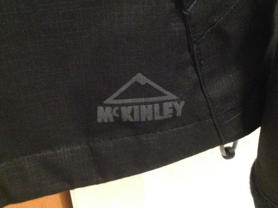 Vindjakke, str. 38, MC Kinley