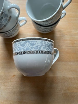 Porcelæn, Kopper, Marie Sohl, 6 kopper uden underkopper
Prisen er ialt og kan sendes